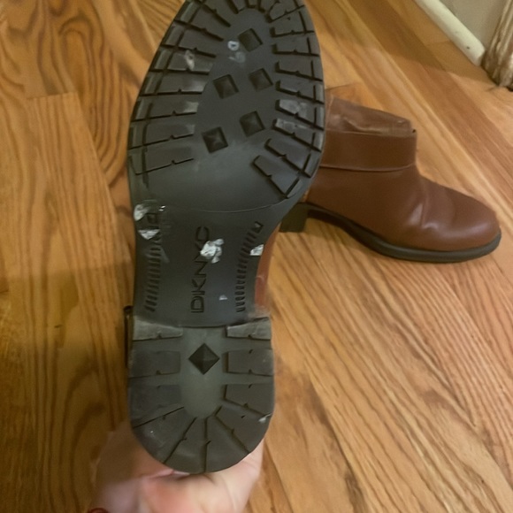 DKNYC brown leather short boots. - Picture 3 of 5